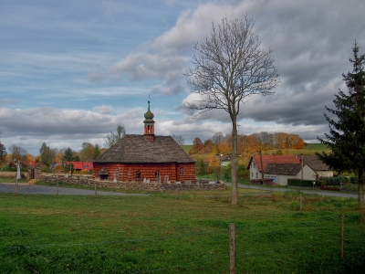Dřevěný kostel sv. Jana Křtitele - Lipná_1