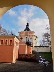 Kostel Povýšení sv. kříže na Kalvarii - Jaroměřice