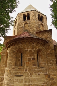 Kostel sv. Petra a Pavla v Řeznovicích 