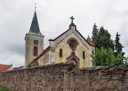 Kostel Všech svatých Oleška