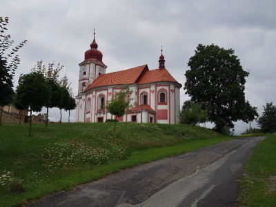 Lišťany - Kostel sv. Petra a Pavla