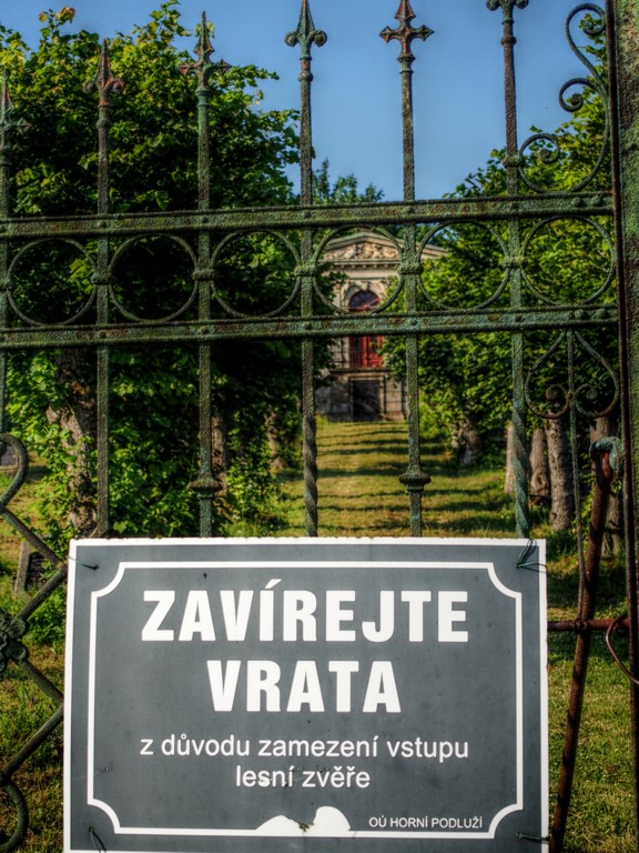 Hřbitovní kaple Horní Podluží_6