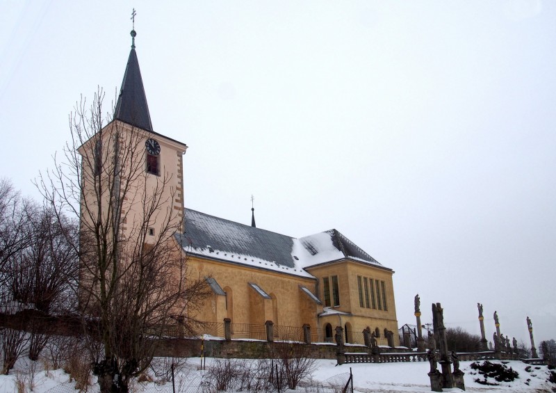 Kunčina Kostel sv. Jiří_1