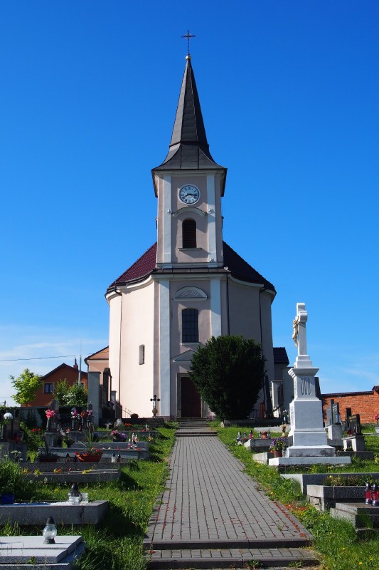 Kostel sv. Jiří  Vrchy_8