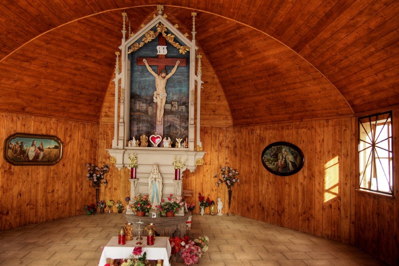 Dřevěná poutní  kaple sv. Kříže v Lískovci_7