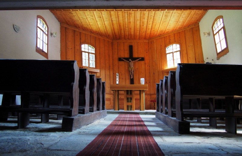 Dřevěný kostel sv.Jana Nepomuckého Klepáčov_9